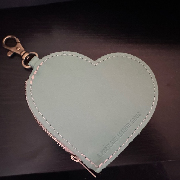 Portland Leather Goods - Heart - Mint - Picture 1 of 5